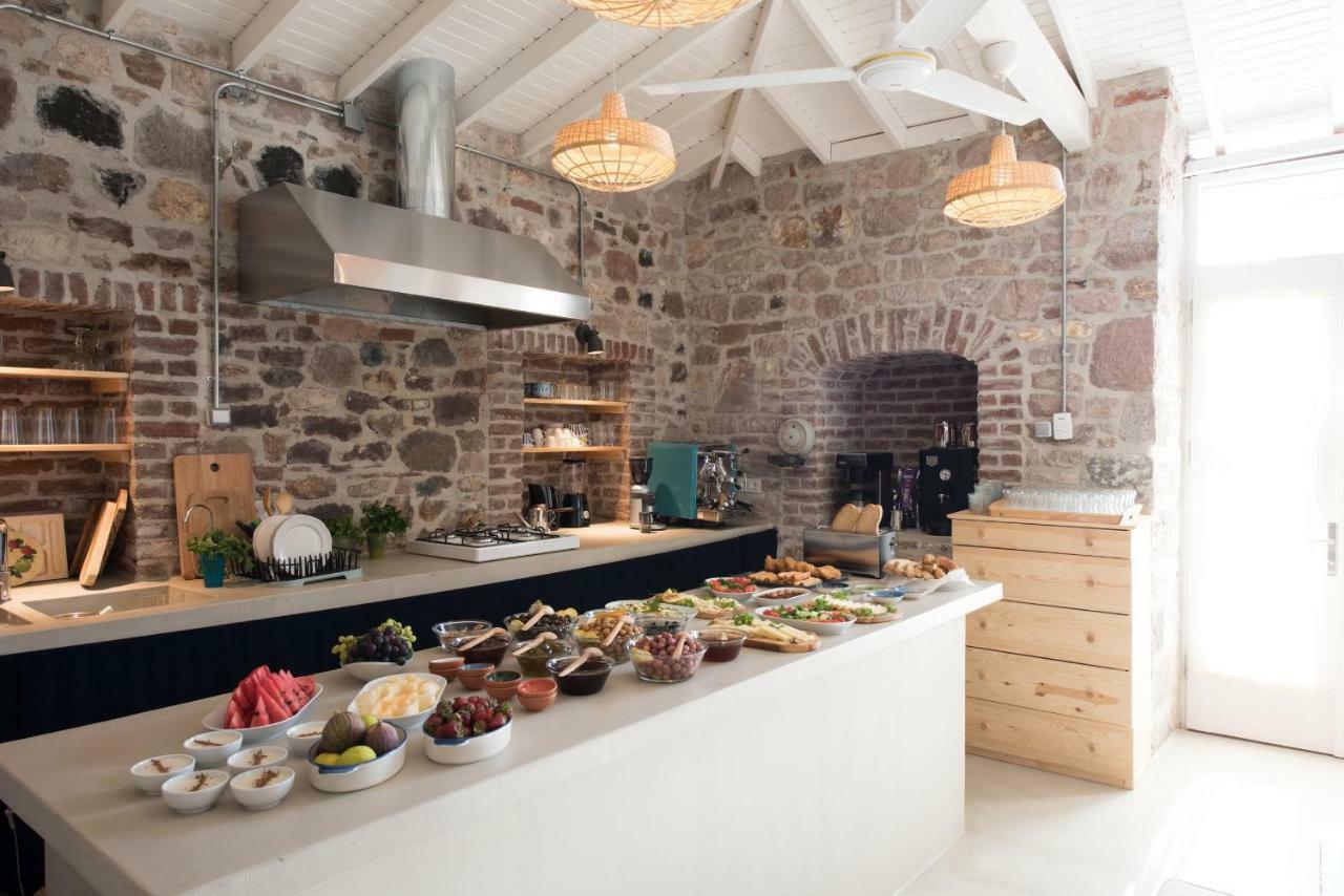 Cunda Sakin Hotel Екстериор снимка