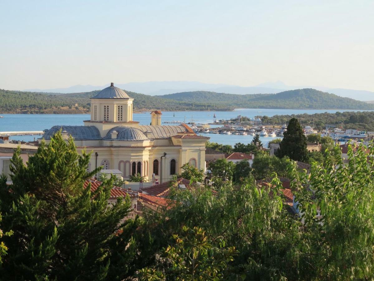 Cunda Sakin Hotel Екстериор снимка